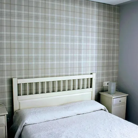 Pidal - Pleno Centro De アパート